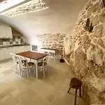 Lejlighed Angolo Nella Roccia *